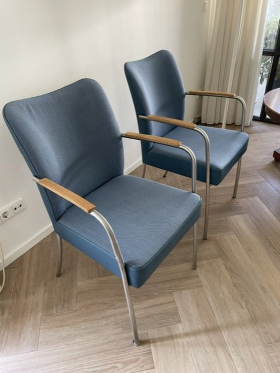 Bert Plantagie - 2 eetkamerstoelen Rumba – Textiel, Hout (photo 5 of 8)