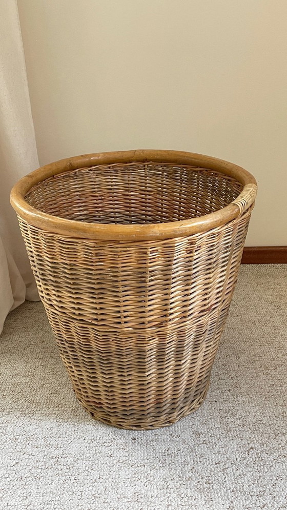 Image 1 of Grand PANIER Vintage OSIER Cerclé Bois