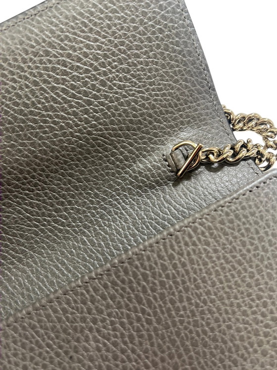 Image 1 of Gucci portemonnee aan een ketting