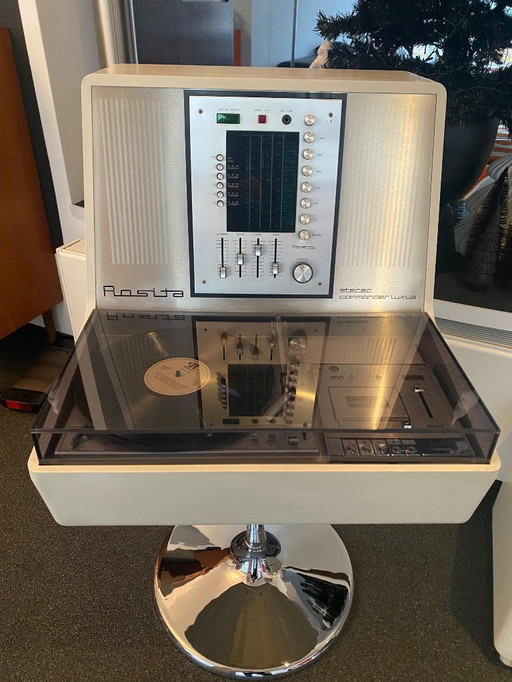 Rosita Commander Luxus, hifi design