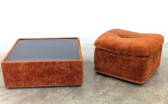 Image 1 of Tavolino da caffè con poggiapiedi coordinato - design italiano vintage