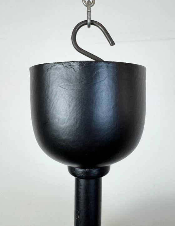 Image 1 of Grote industriële bakelieten dubbelzijdige fabrieksklok van Pragotron, jaren 50