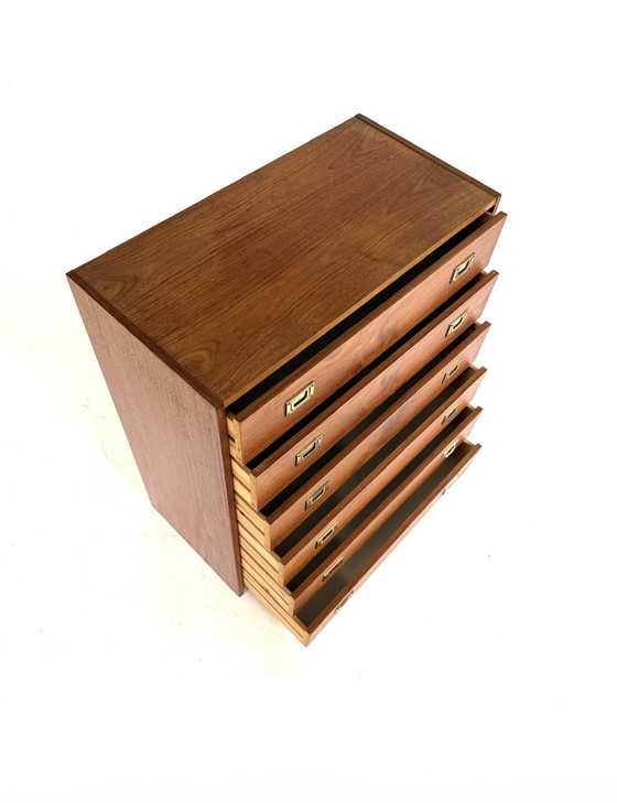 Image 1 of Vintage Deense teakhouten ladekast, Henning Korch ‘70