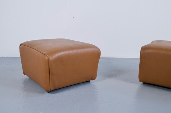 Image 1 of PAR DE REPOSAPIÉS/PUFS DE CUERO MARRÓN DS-47 DE SEDE PUBLISHER, DÉCADA DE 1970