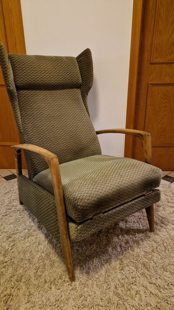 Image 1 of Poltrona lounge in stile vintage moderno di metà secolo con schienale alto