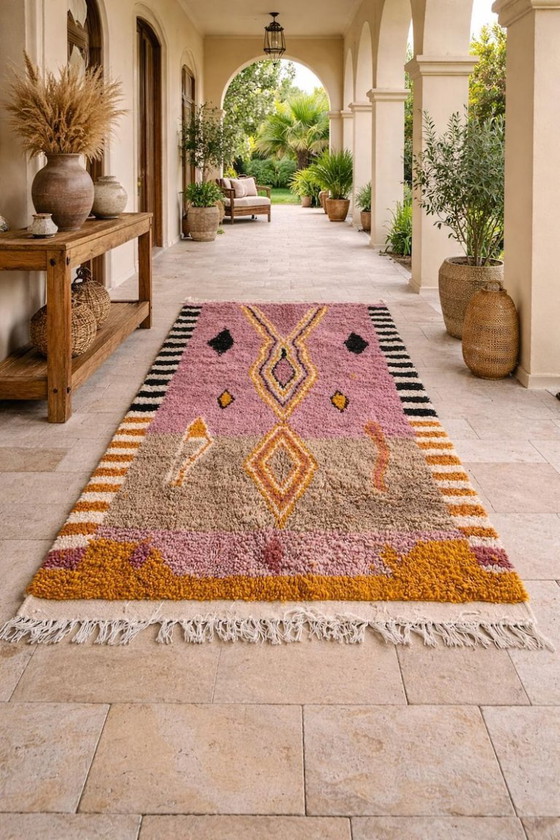 Image 1 of Moroccan Berber rug 250cm x 150cm