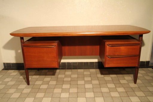 Propos Hulmefa Teak Desk Bureau Jaren 60 – Wood