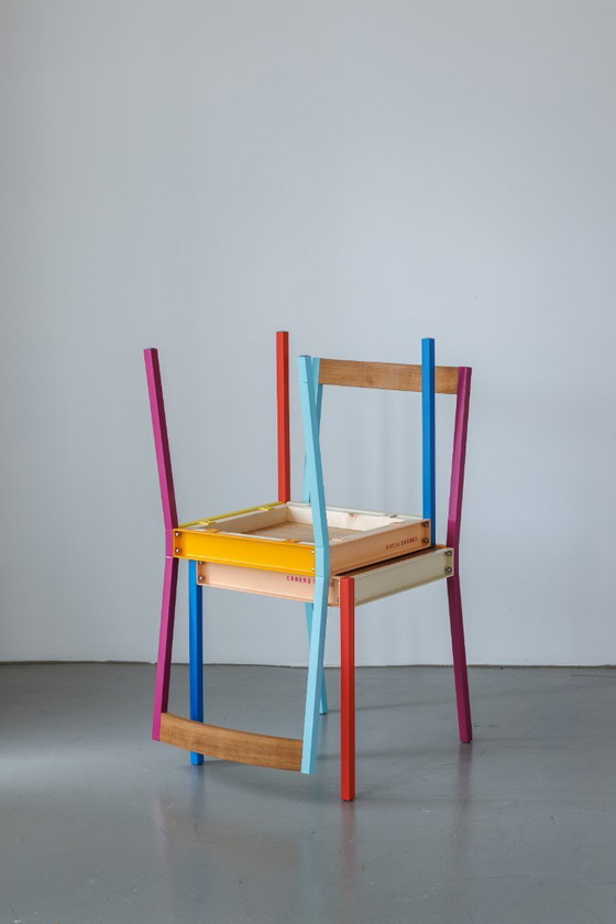 Image 1 of Ensemble de meubles modernes - table et chaises, design simple et chic par Klaus Ebbers