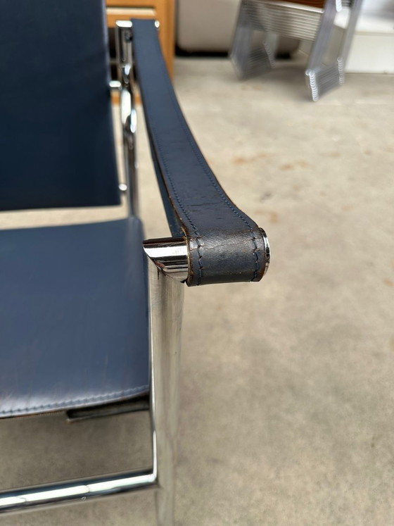 Image 1 of Fauteuil Cassina LC1 de Le Corbusier, Pierre Jeanneret & Charlotte Perriand