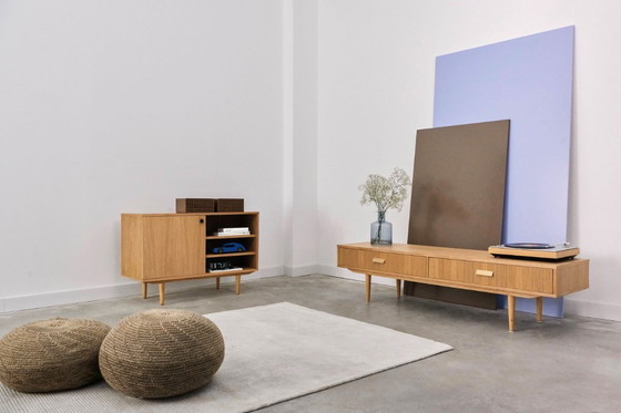 Image 1 of Eichenschrank für Fernseher D-S17