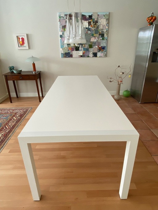 Table de salle à manger extensible Kristalia Sushi par Bartoli Design