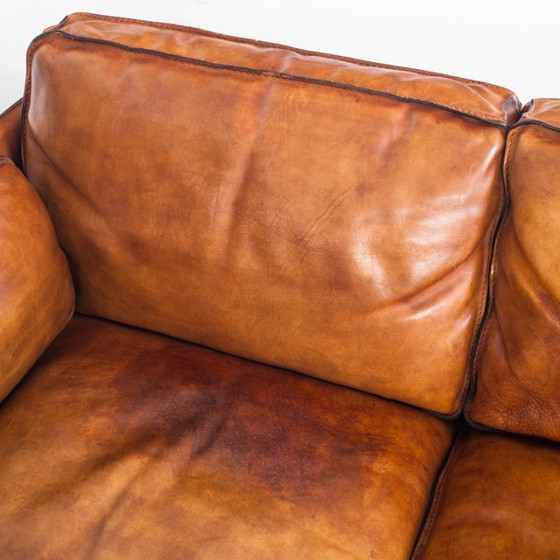 Canapé Club Vintage Par Roche Bobois. Cuir de buffle camel. France, années 80 – Canapés 3 places, Leather (photo 11 of 23)