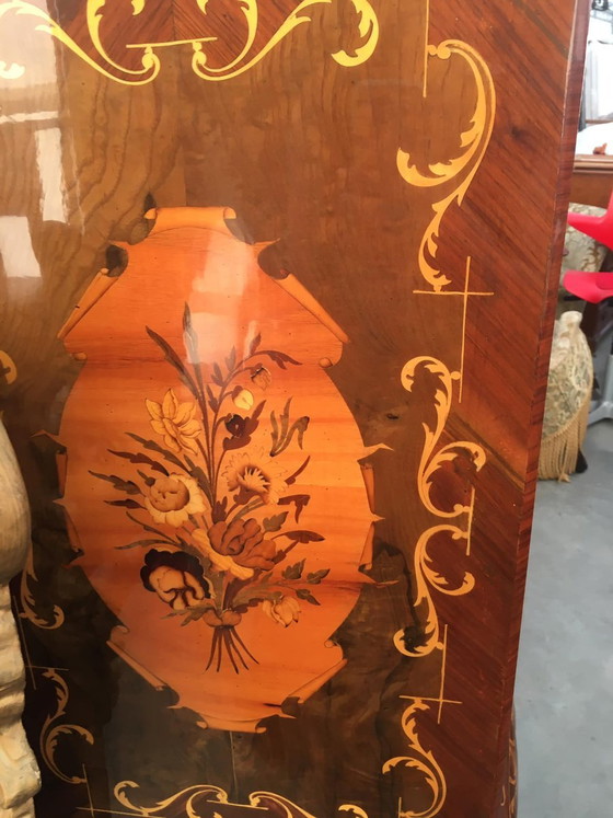 Vintage Italian Inlaid Burr Cocktail Cabinet, 1950s, Liquor cabinets, Italian Design (photo 6 of 12)