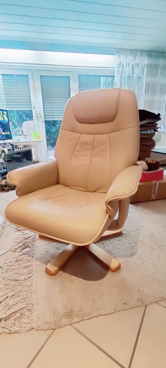 Verstellbarer Sessel aus Leder, Beige, Verstellbarer relaxsessel, Holz, Modern (Foto 2 von 7)