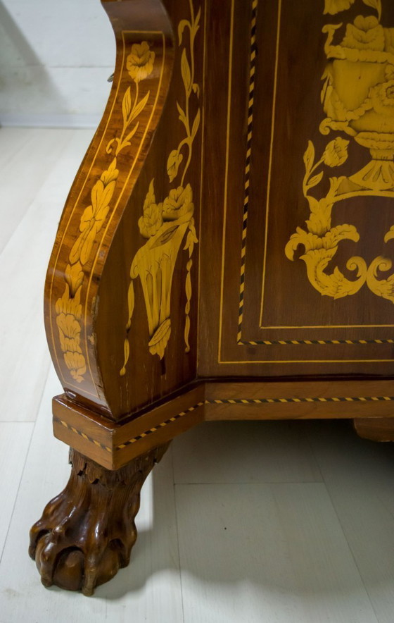 Image 1 of Trumeau holandés del siglo XX de nogal con incrustaciones de arce, Países Bajos, 1950