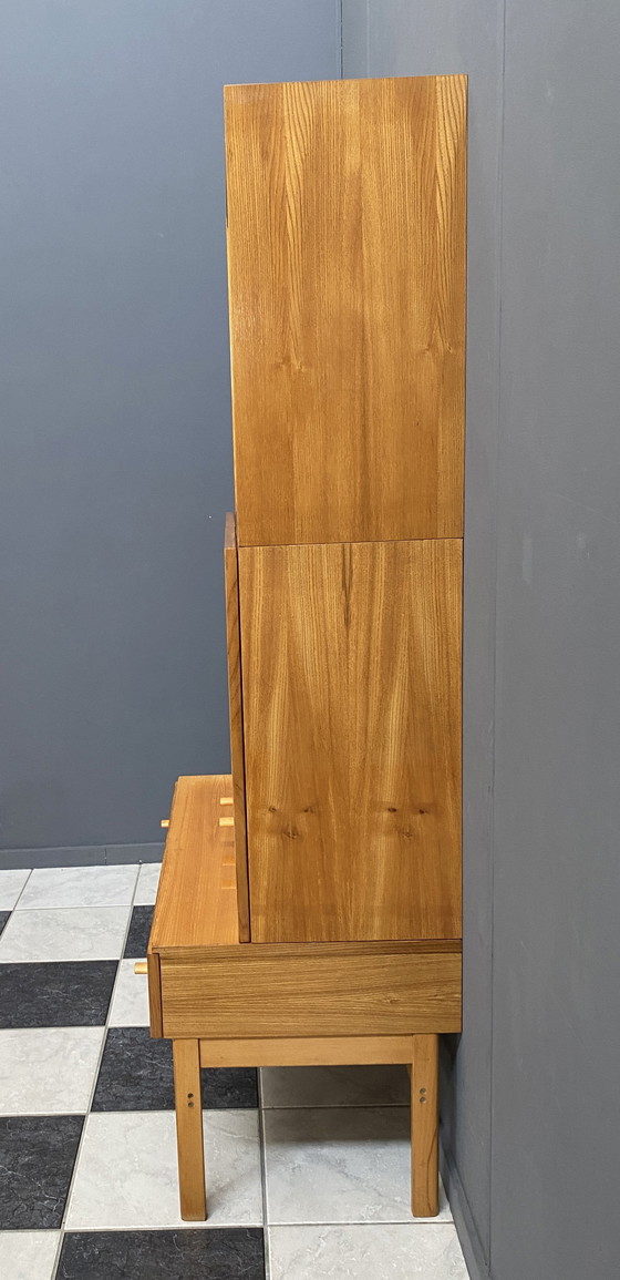 Image 1 of Kleines Highboard mit Vitrine von Jitona 1970S