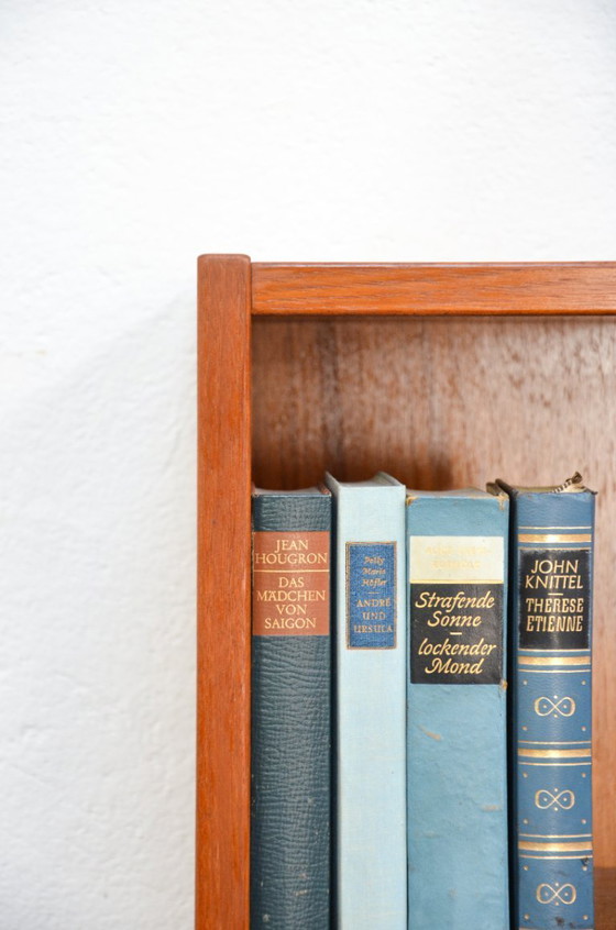 Image 1 of Vintage teak bookshelf, Denmark, retro Hundevad midcentury design