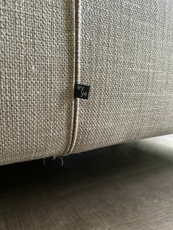 Image 1 of Eyye Dura designbank