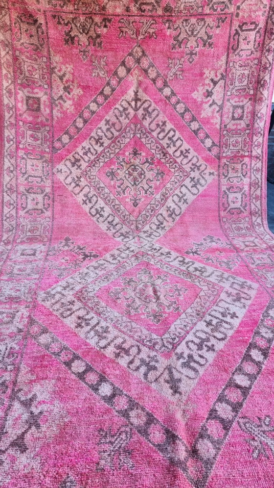 Image 1 of Groot Beni mguild berber tapijt 184x400 cm