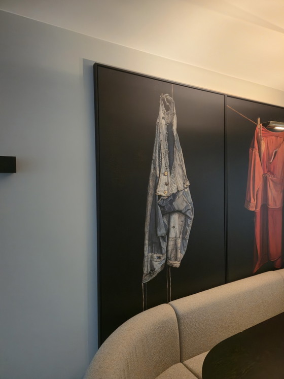 Jopie Huisman – “Cow Milkers’ Broek” – Lienzo, 180 × 110 cm, con marco negro – Arte, Wood, Canvas (photo 2 of 6)