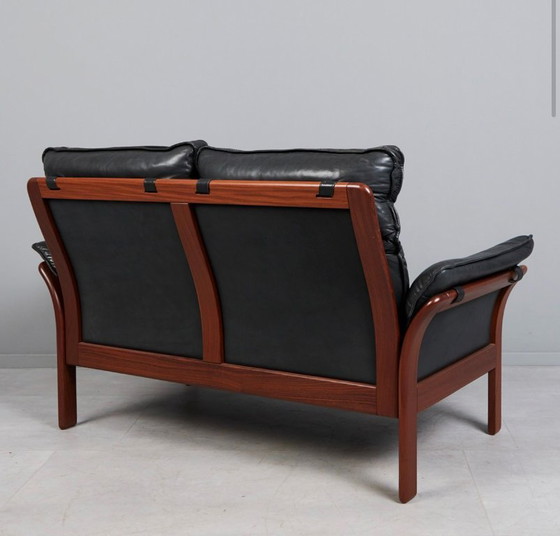 Divano due posti in pelle iconico Scala di Illum Wikkelsø – Skala, Divani 2 posti, Wood, Leather (photo 3 of 5)