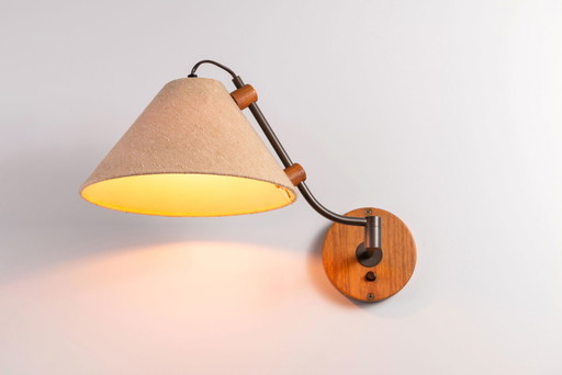 Lampada da parete vintage regolabile con paralume in tessuto