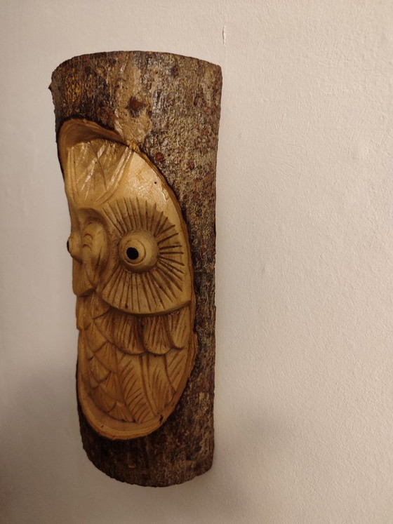 Image 1 of 4 handgefertigte Figuren aus Holzstämmen