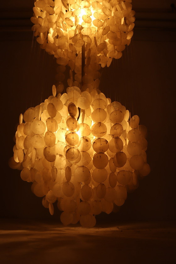 Image 1 of Shell lamp/pearl ceiling lamp of the 80s in the style of Verner Panton