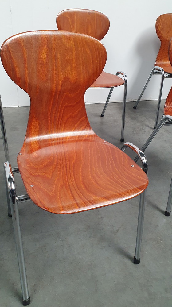 Image 1 of 6x Eromes Pagholz Industrieller stapelbarer Design-Stuhl