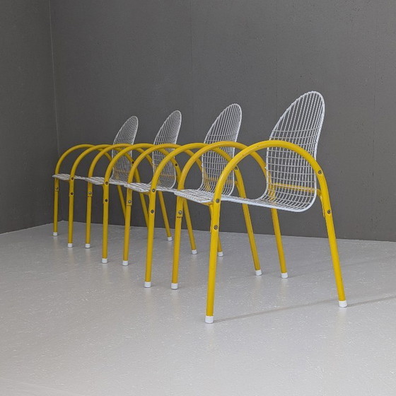 Image 1 of Chaises de jardin italiennes postmodernes en métal grillagé par EMU, années 1980