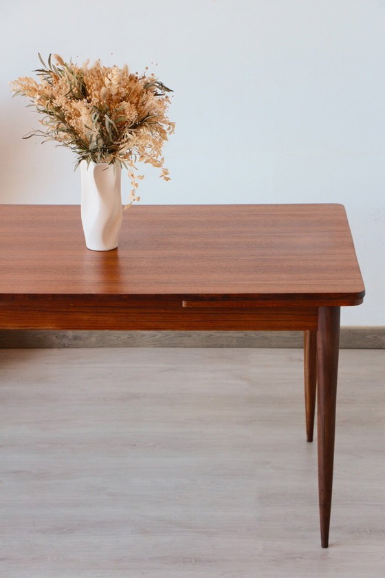 Image 1 of Table de Repas Vintage en Teck – Design Scandinave Extensible