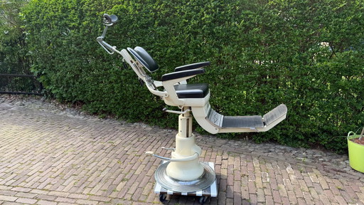 Vintage Siemens Sirona “D” Tandartsstoel (ca. 1950–1960)