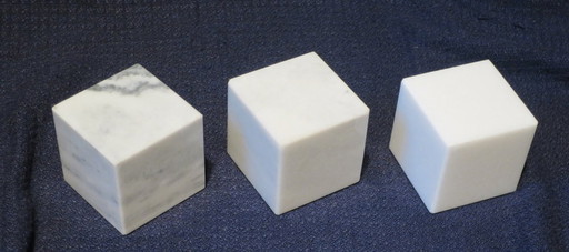 3 Würfel Briefbeschwerer Laaser Tiroler Vinschgauer Marmor 5x5x5cm 52x52x52mm