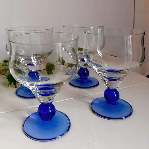 Set Of 4 Vintage Bormiolo Rocco "Minorca" Glasses With Bright Blue Base