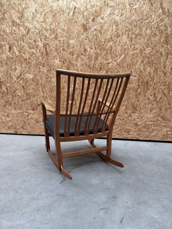 Image 1 of Schommelstoel Ml33, Hans Wegner - 1950S