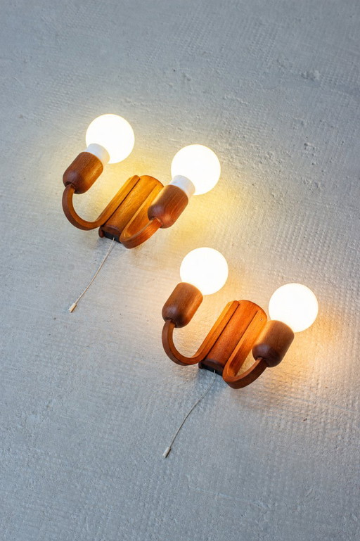 2 apliques de pared Domus, madera de teca, diseño danés, mediados de siglo (años 60). – wandlampen, Wood (photo 2 of 15)