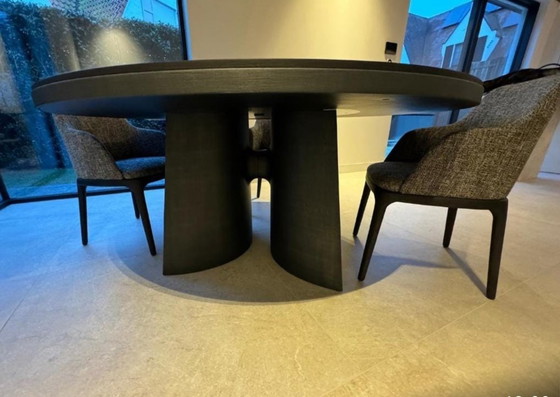 Image 1 of Poliform Kensington table 160cm round spessart oak