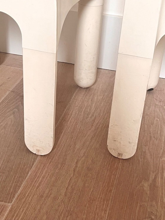 Image 1 of 2 Chaises Vintage "Universale" par Joe Colombo pour Kartell - Blanc