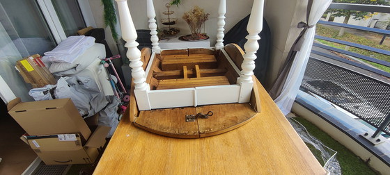 Image 1 of Coup de cœur déco 💛 Table ronde en bois massif – style campagne chic