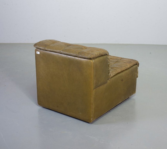 Image 1 of Sofá modular De Sede DS11 de cuero con parches verde oliva, diseño de mediados de siglo, 6 elementos. Suiza, años 70.