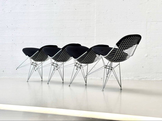 Image 1 of Set of 4 Mid - Century DKR Bikini chairs by Charles Eames for Vitra