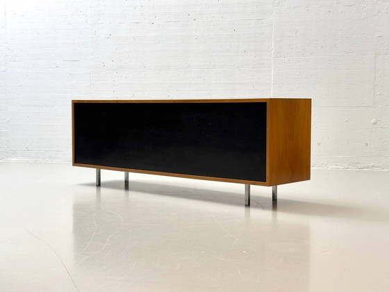 Image 1 of Credenza in noce di Knoll International (wohnbedarf) 1960