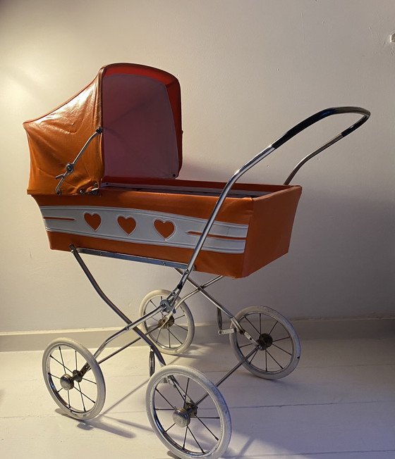 Image 1 of Poppenwagen vintage