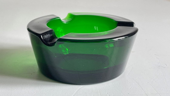 Image 1 of Vintage Aschenbecher aus grünem Glas