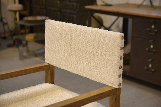 Pair of brutalist armchairs in oak and cream boucle 1950s, White (photo 7 of 14)