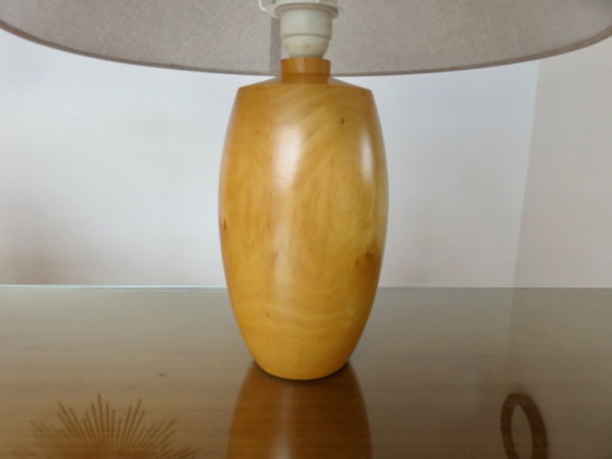 Lampe aus Massivulme, Frankreich, 1980 – Tischlampen, Holz (photo 3 of 9)