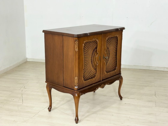 Image 1 of Antieke tv- en platenspelerkast in barokstijl / ladekast