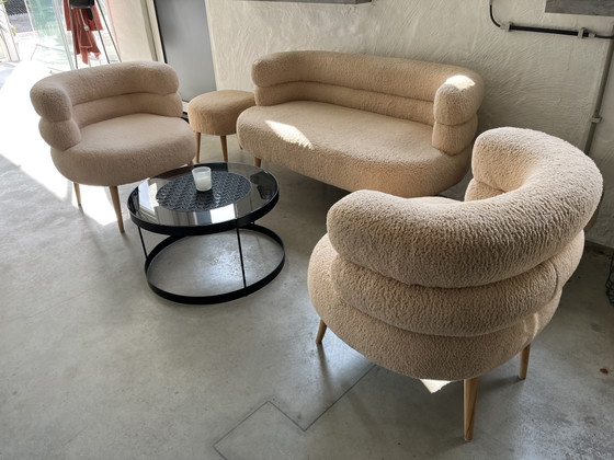 Image 1 of Beige, stoffen, vijfdelig salon met houten poten