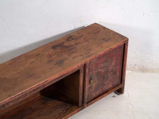 Buffet bas ancien en bois de pin – Chine, circa 1930 – Vaisseliers (photo 14 of 40)