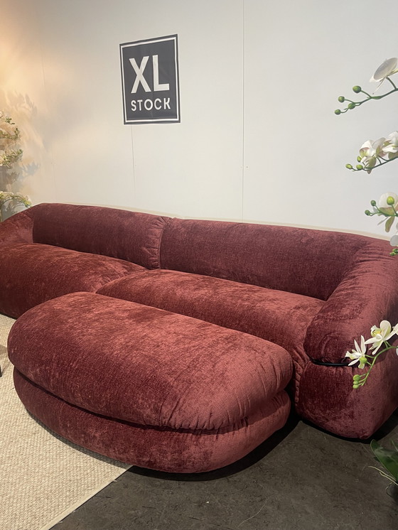 Image 1 of XL Lager Rote Bank